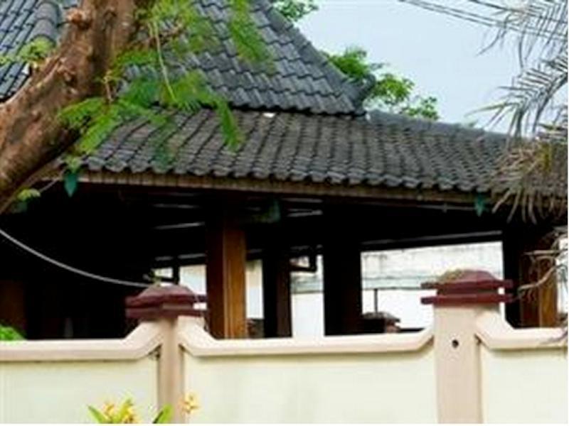 퀸스타 호텔 Ngingas 외부 사진